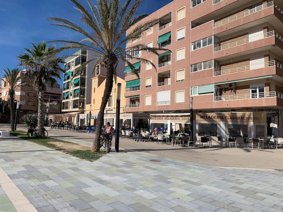 Modern Apartment Near Beach Ла-Мата Экстерьер фото